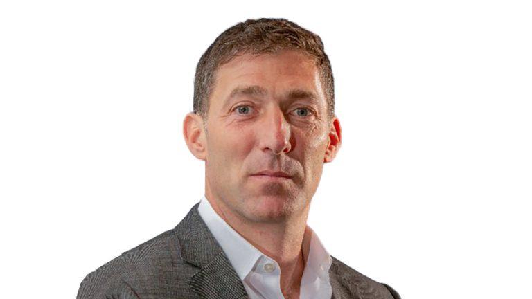 Russell Investments ernennt James Young zum Director für die DACH-Region