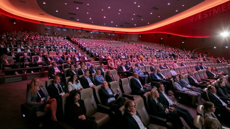INVESTMENTexpo 2024 – Neuinvestments in Immobilien- und Infrastruktur rücken wieder ins Blickfeld institutioneller Anleger