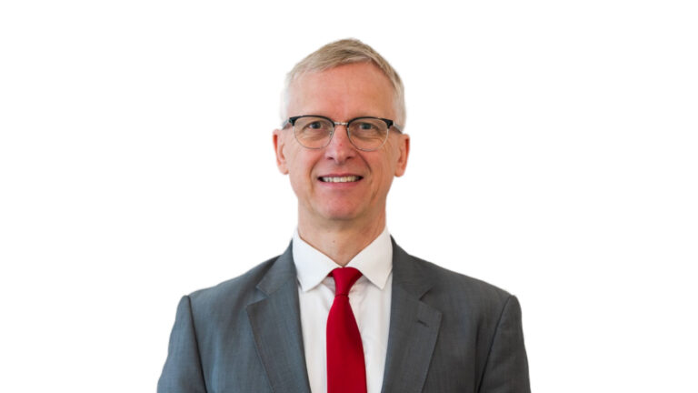 VEDRA Pensions gewinnt Olaf John als Senior Advisor