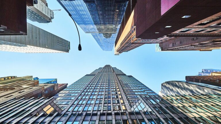 Europäischer Immobilienmarkt gewinnt auf dem Weg ins Jahr 2025 an Schwung