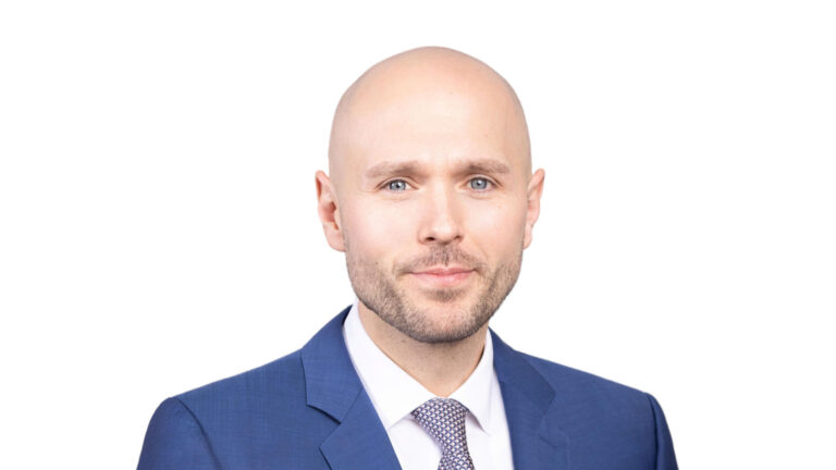 Neuer Sales Director für Deutschland und Österreich – Cvjetko Zecevic startet bei AllianceBernstein