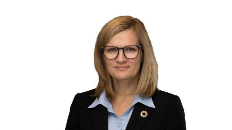 Amova AM President und CEO ist International Investment Woman of the Year