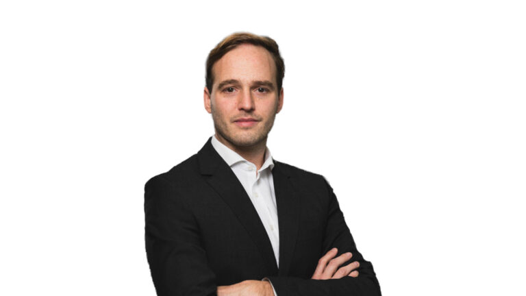 Philipp Löhrhoff wird neuer Leiter Systematic Mandate & Innovation im Asset Management der ZKB